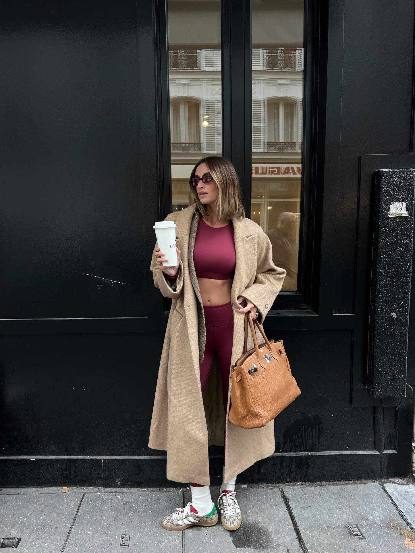 Top burgundy