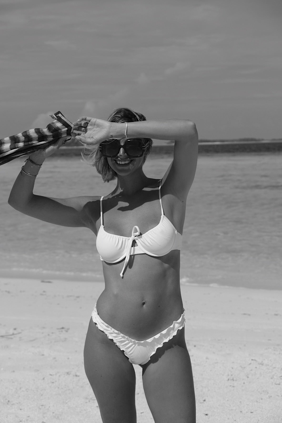 white sand bottom