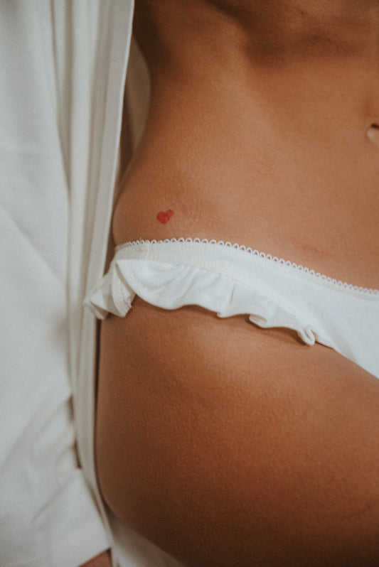 le tanga Écru